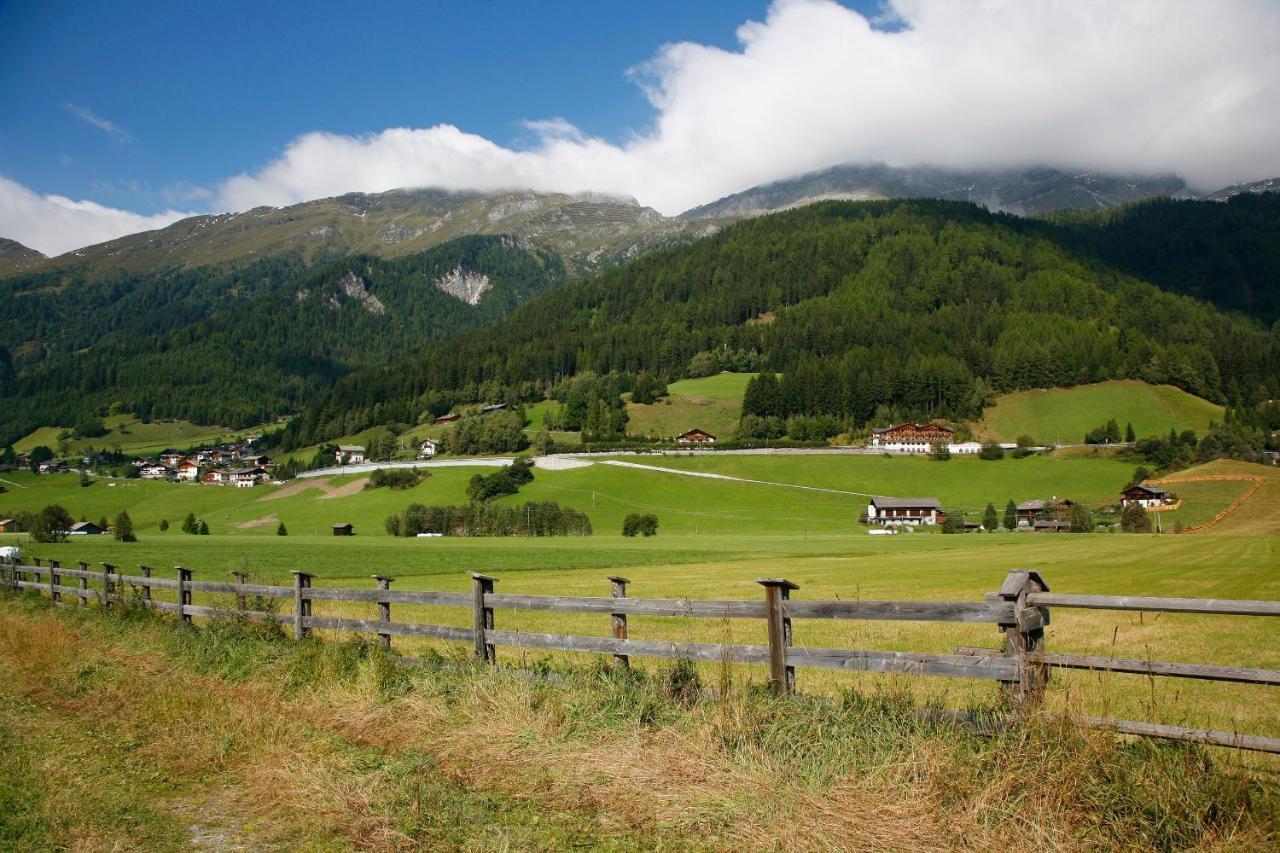 Hotel Kranebitt Val di Vizze Kültér fotó