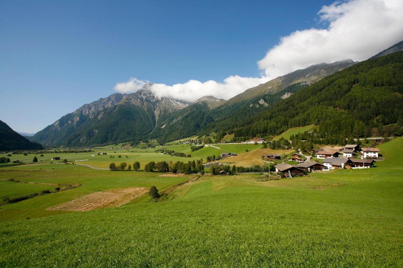 Hotel Kranebitt Val di Vizze Kültér fotó