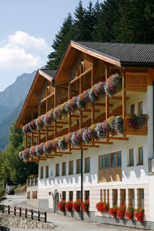 Hotel Kranebitt Val di Vizze Kültér fotó